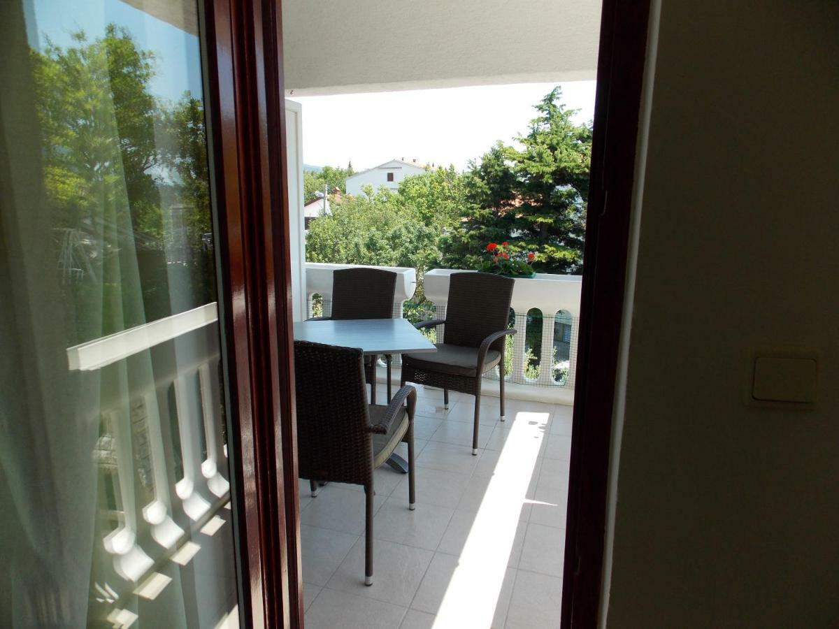 Apartments Rogic Jadranovo Exterior photo
